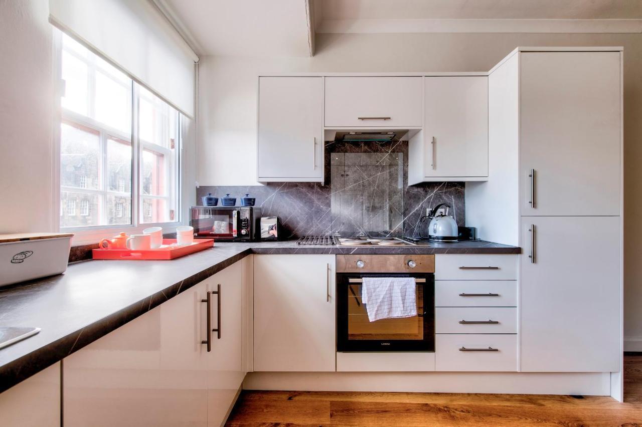 Pass The Keys Modern 3 Bed Flat On The Historic Royal Mile Διαμέρισμα Εδιμβούργο Εξωτερικό φωτογραφία