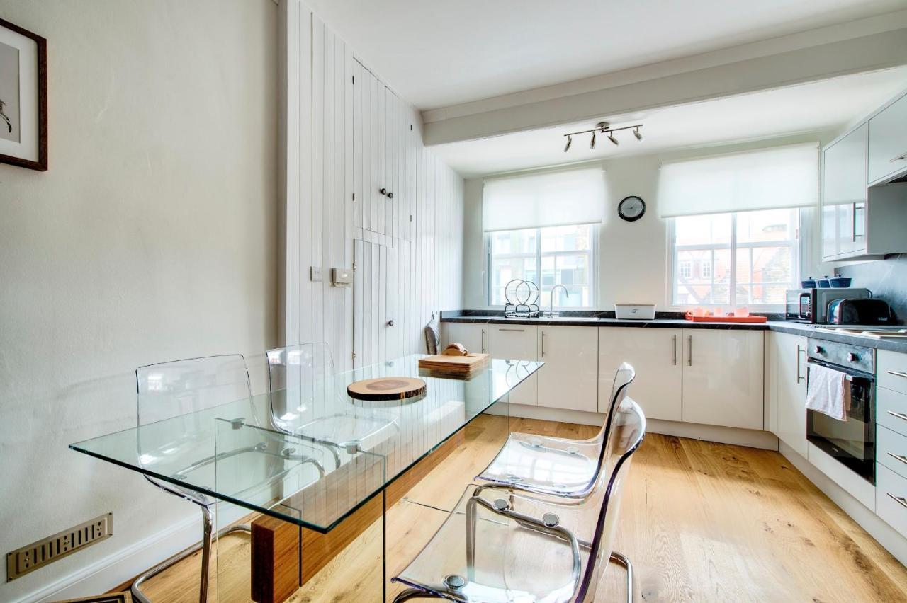 Pass The Keys Modern 3 Bed Flat On The Historic Royal Mile Διαμέρισμα Εδιμβούργο Εξωτερικό φωτογραφία