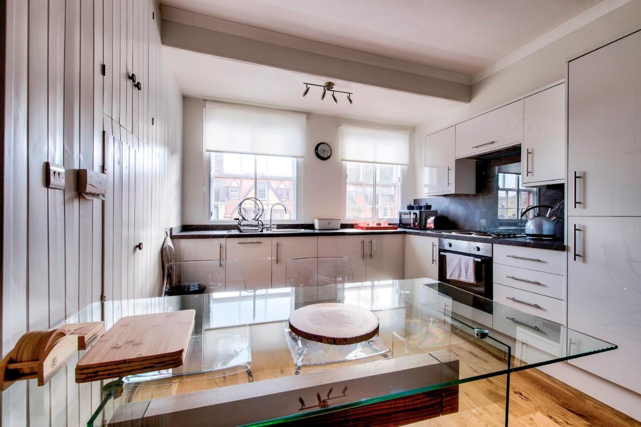 Pass The Keys Modern 3 Bed Flat On The Historic Royal Mile Διαμέρισμα Εδιμβούργο Εξωτερικό φωτογραφία
